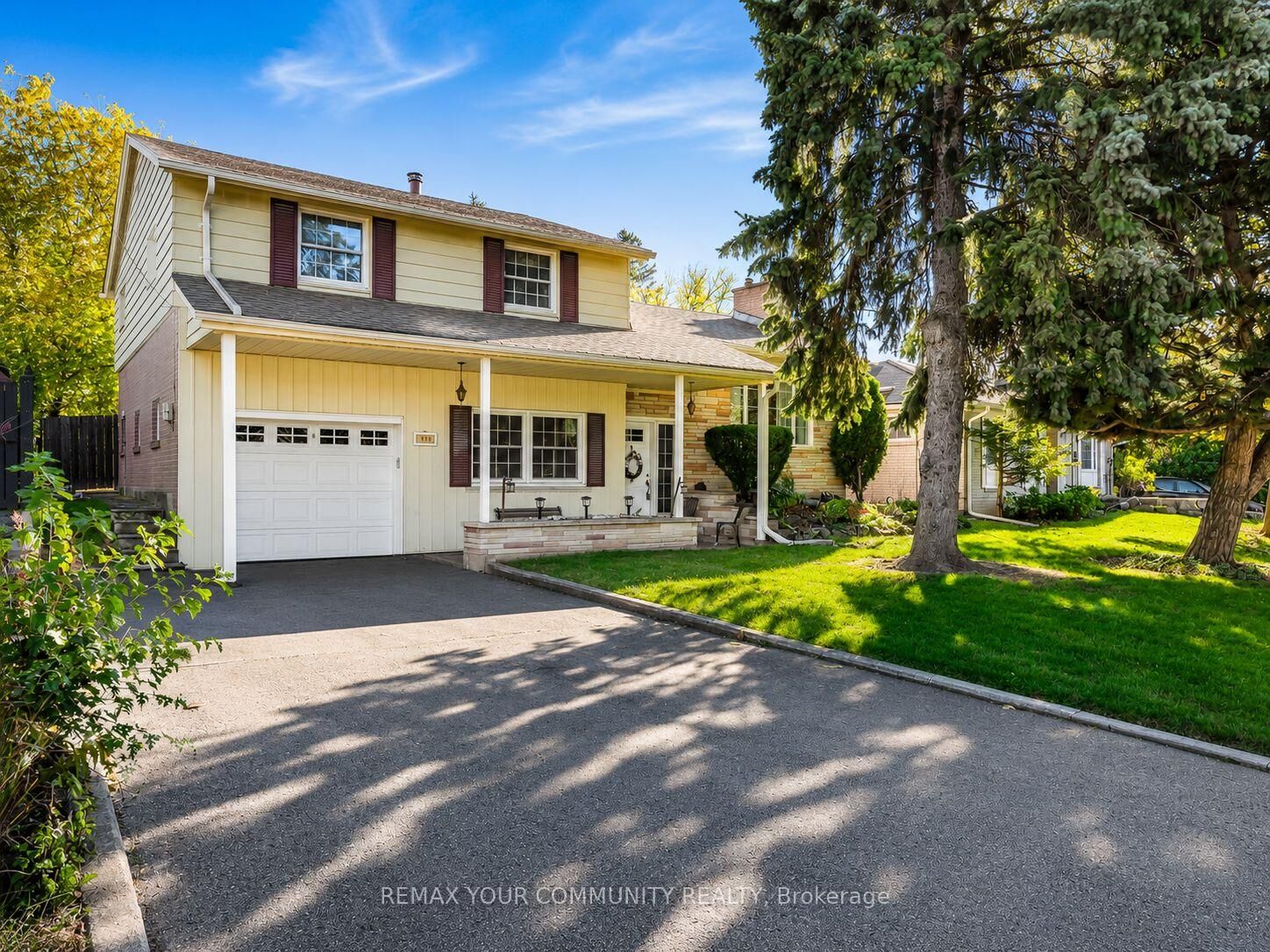 Property Photo:  135 Libby Boulevard  ON L4C 4V5 