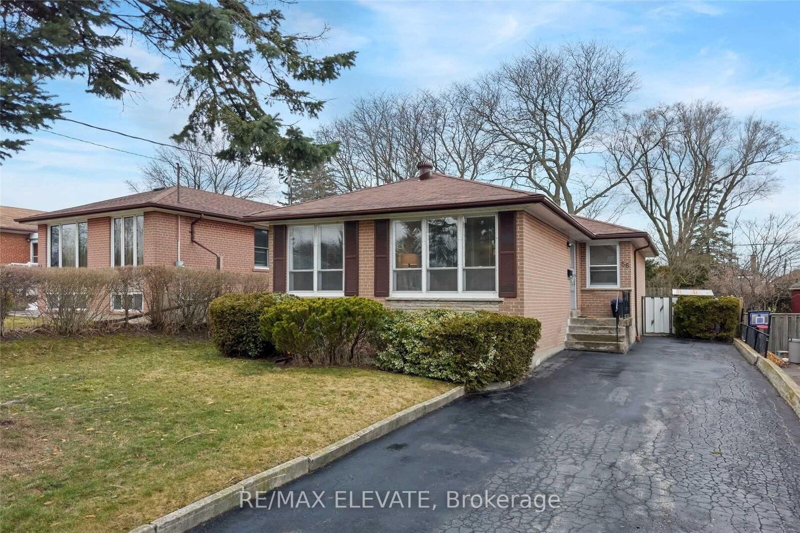 Property Photo: 56 Amberdale Drive ON M1P 4C2