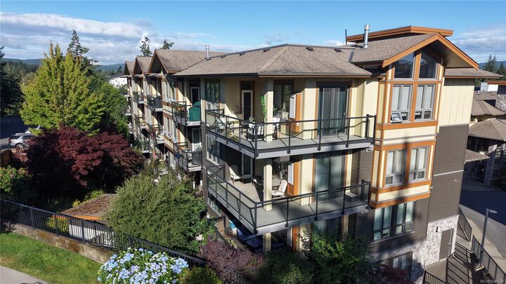 Property Photo:  3226 Jacklin Rd SE #401  BC V9B 0J5 