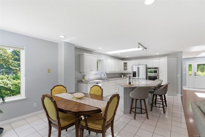 Property Photo: 1608 Marina Way BC V9P 9B5