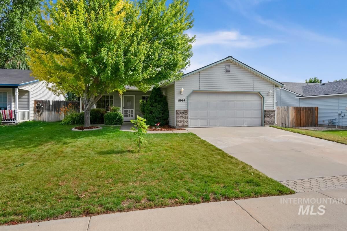 Property Photo: 11644 W Trinity Ave ID 83651