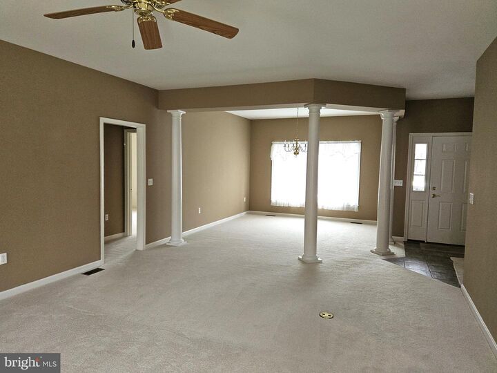 Property Photo:  400 Parkwood Drive  MD 21804 