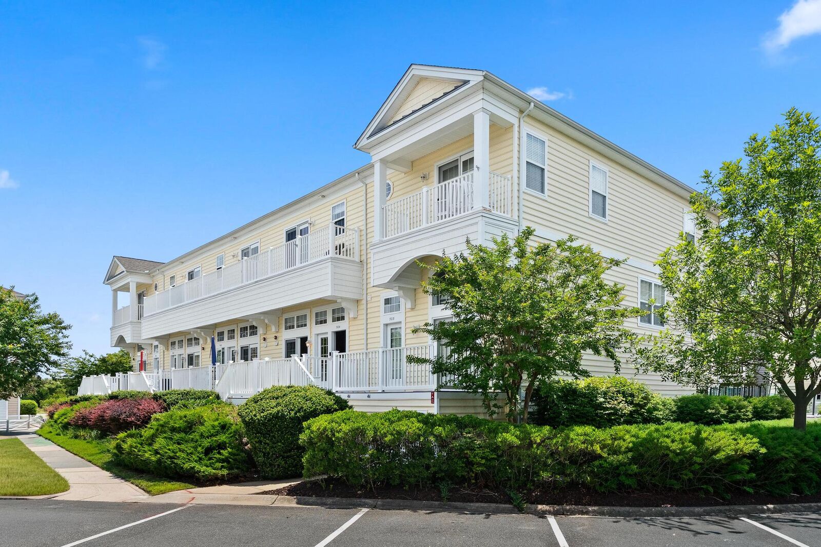 Property Photo:  8695 Egret Loop Lane #504  MD 21811 