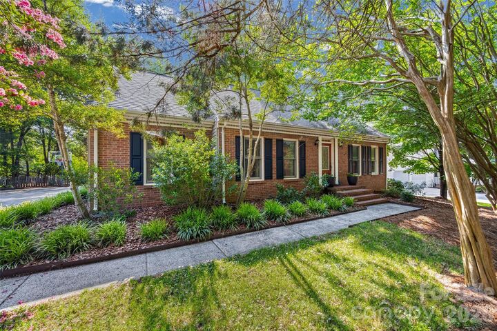 Property Photo:  11701 Harrowfield Road  NC 28226 