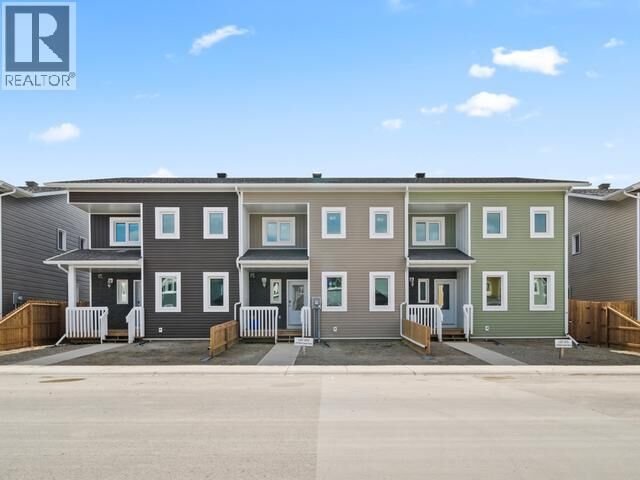 59 Wyvern Avenue — photo 1