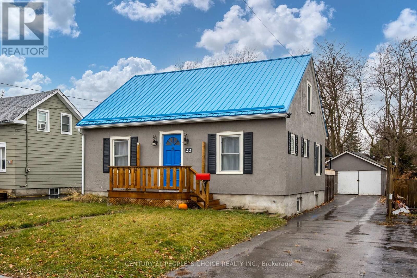 Property Photo: 22 Parker Street ON K8P 1C8