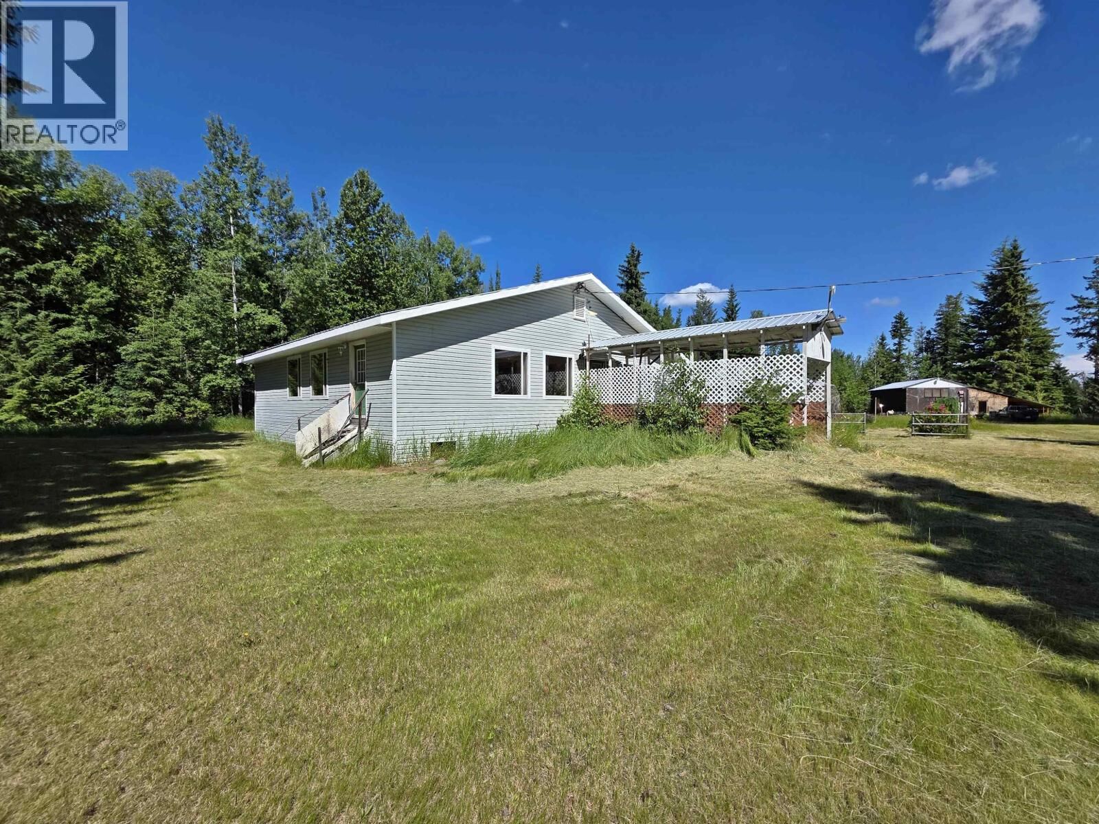 Property Photo:  2962 Stebbe Road  BC V2J 7E6 