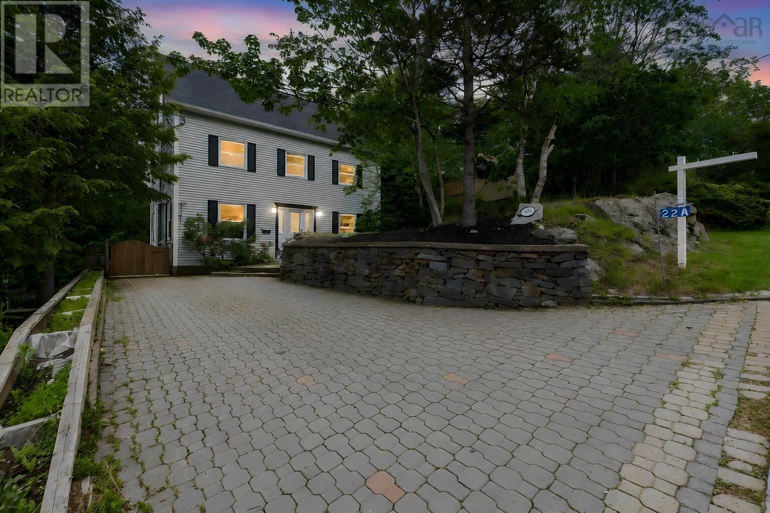 Property Photo:  22 Wedgewood Avenue  NS B3M 2B3 