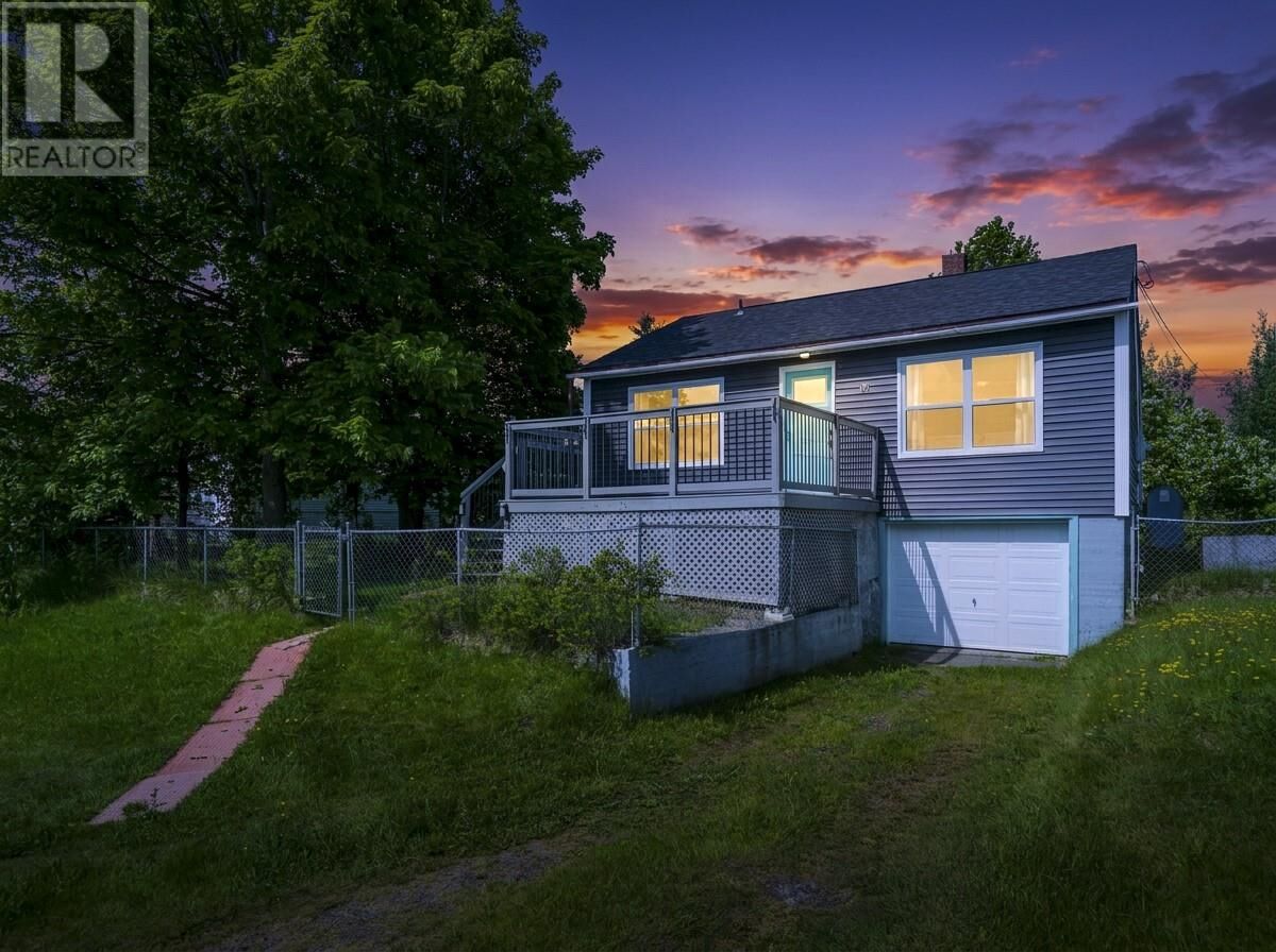 Property Photo:  15 Church Street  NL A1Y 1A7 