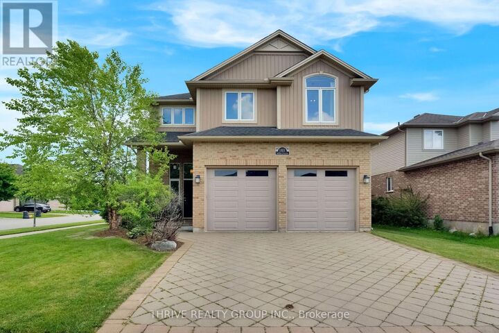 1903 Jubilee Crescent — photo 1