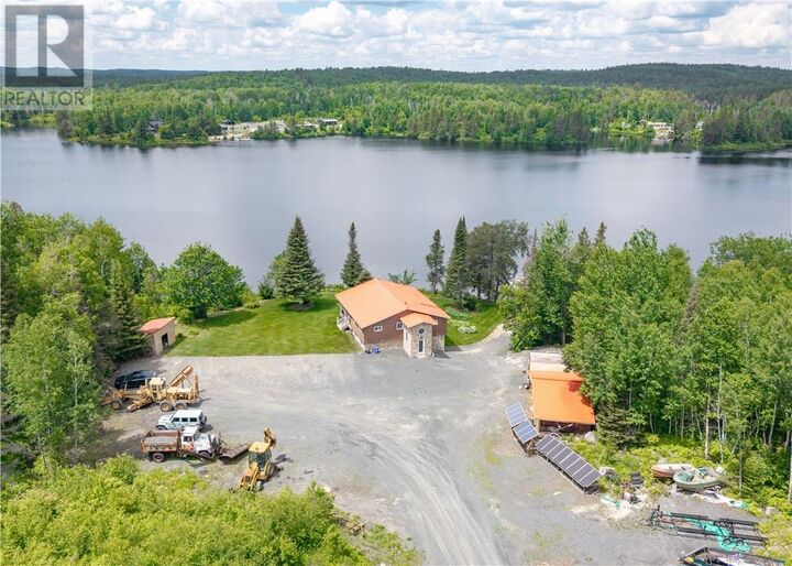 Property Photo:  121 Ironside Road E  ON P3E 4N1 