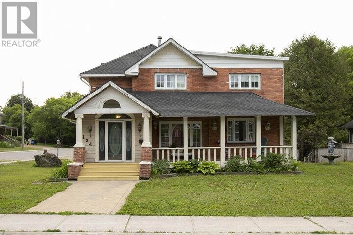 Photo de la propriété:  124 Upton Rd  ON P6A 3W1 