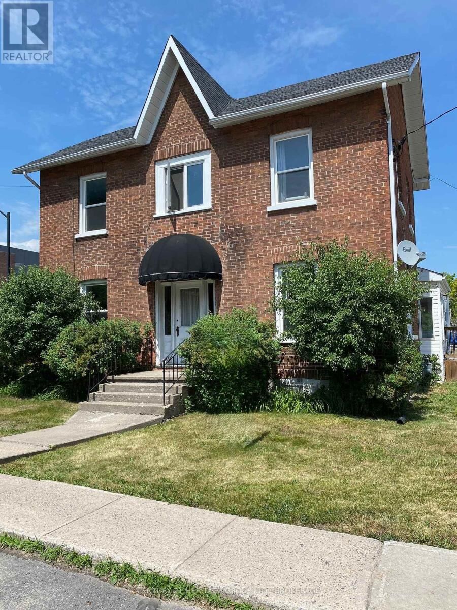 Property Photo: 75 Robert Street ON K7R 2M2