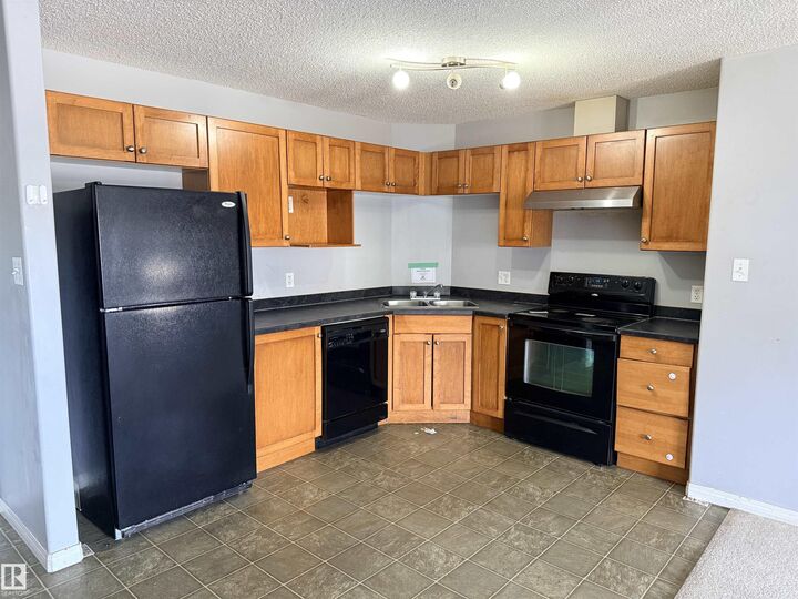 Property Photo:  320 Clareview Station Drive NW 2202  AB T5Y 3K5 