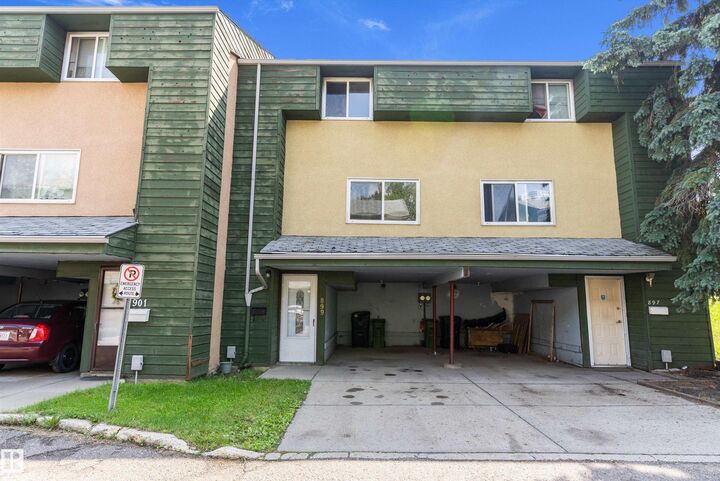 899 Abbotsfield Road NW — photo 1