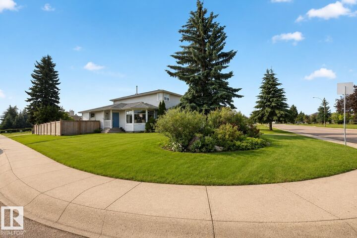 Property Photo: 12327 43 Street NW AB T5W 5B7