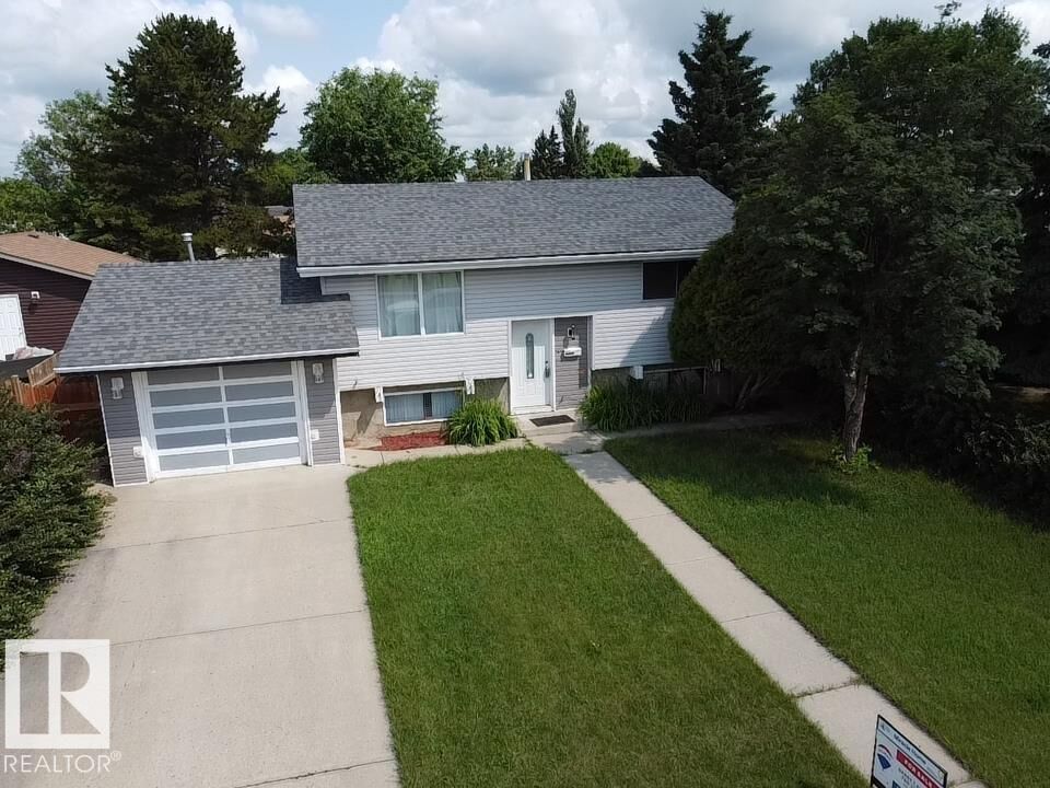 Property Photo:  4522 56 Avenue  AB T9A 2S2 