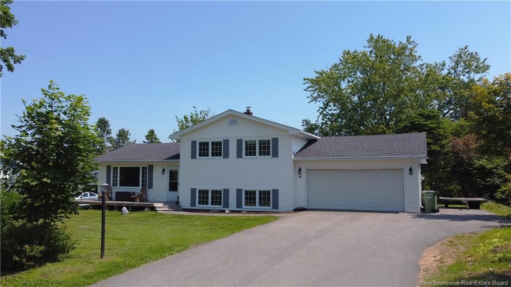 Property Photo:  16 Cathline Drive  NB E2N 2C1 