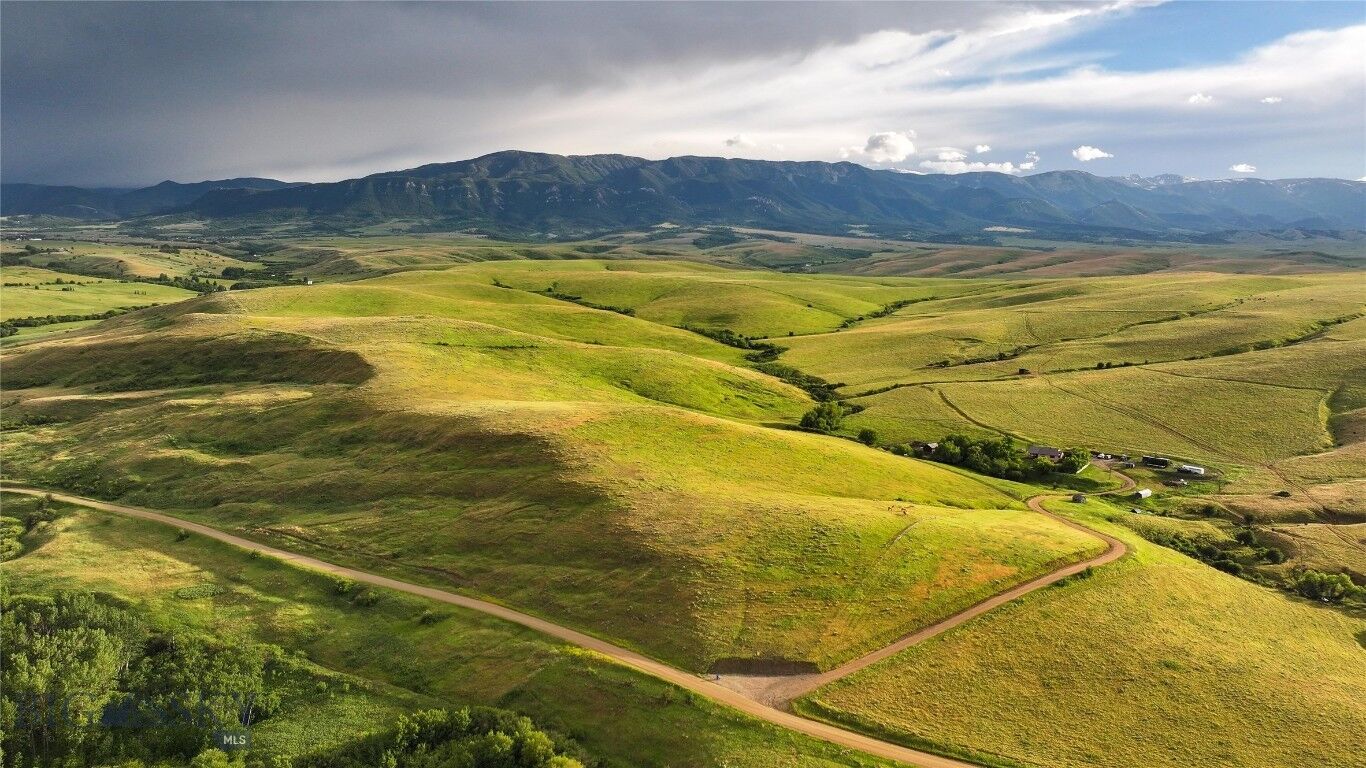 Property Photo:  581 Willow Creek Road  MT 59068 