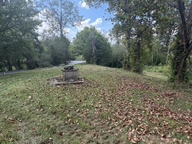 Property Photo: 125 York Road NE TN 37323
