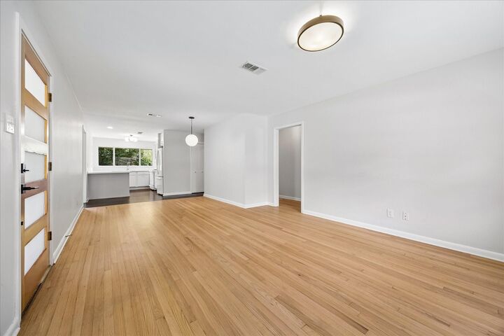 Property Photo:  4030 McDermed Drive  TX 77025 