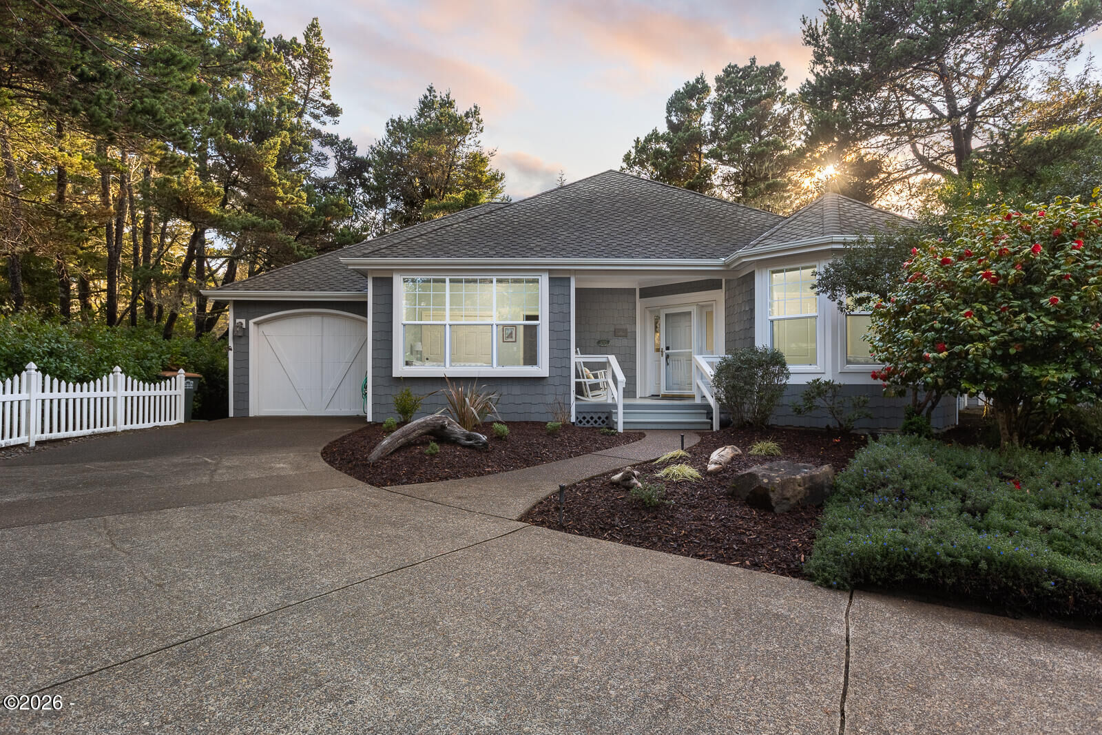 Property Photo: 6315 SW Arbor Drive OR 97366