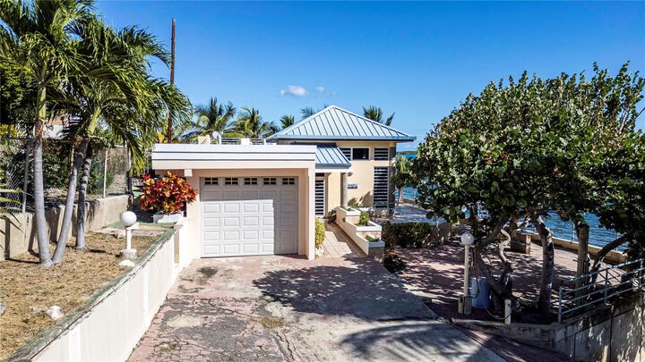 Property Photo:  11 Calle A  PR 00653 