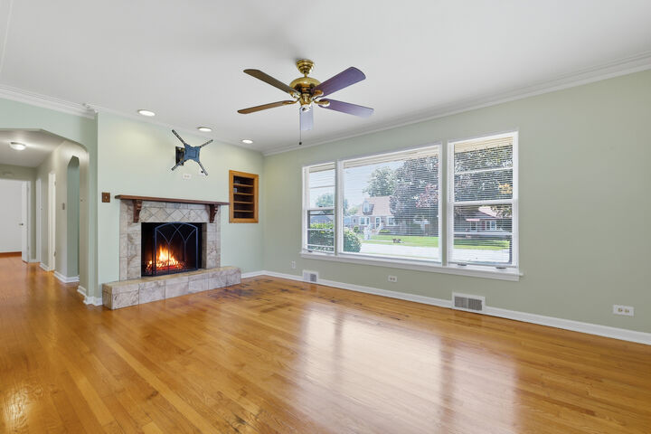 Property Photo: 10019 S Keeler Avenue IL 60453