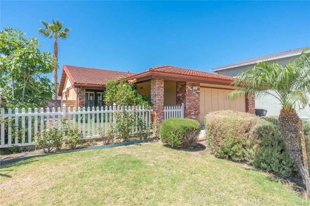 Property Photo: 23 Columbus CA 92620