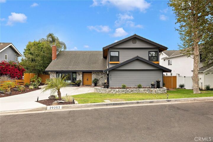 Property Photo:  29252 Country Hills  CA 92675 