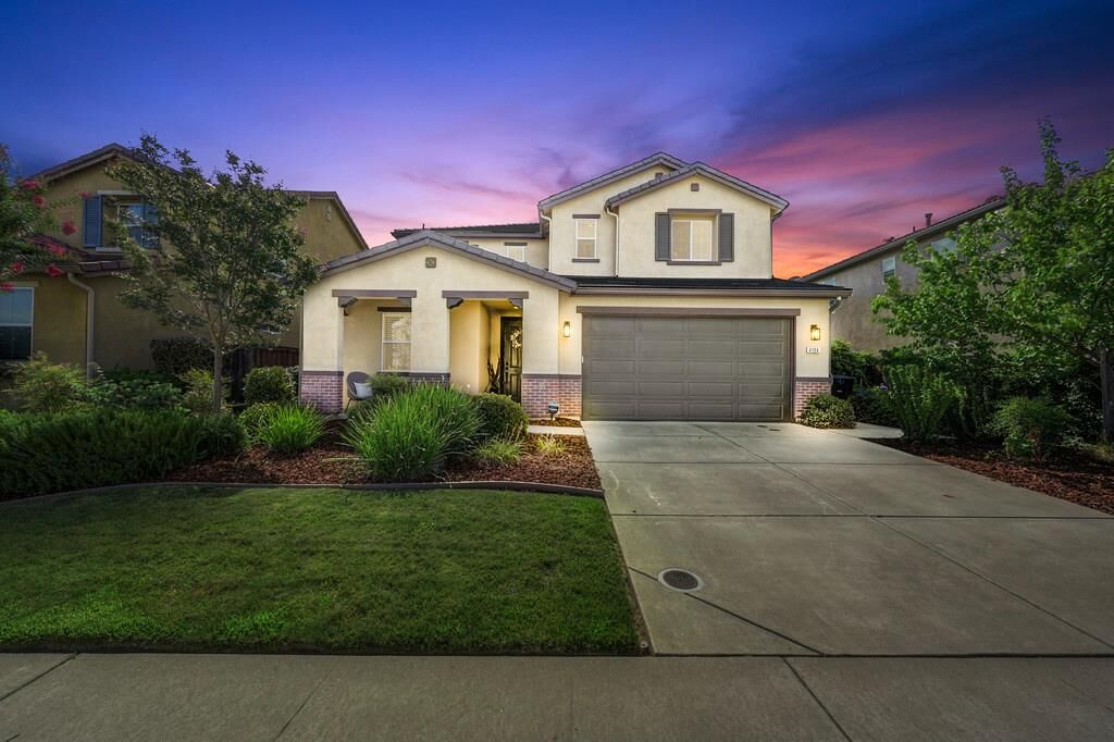 Property Photo: 4104 Brick Mason Circle CA 95747