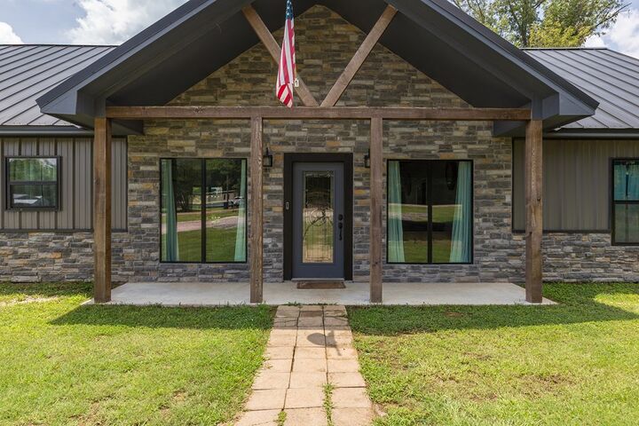 Property Photo: 1122 Fm 2140 TX 75935