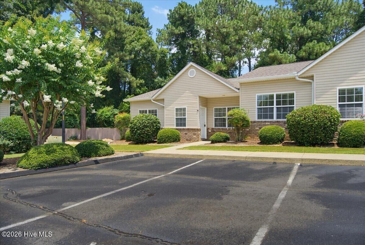 Property Photo:  101 E Rhode Island Avenue M  NC 28387 