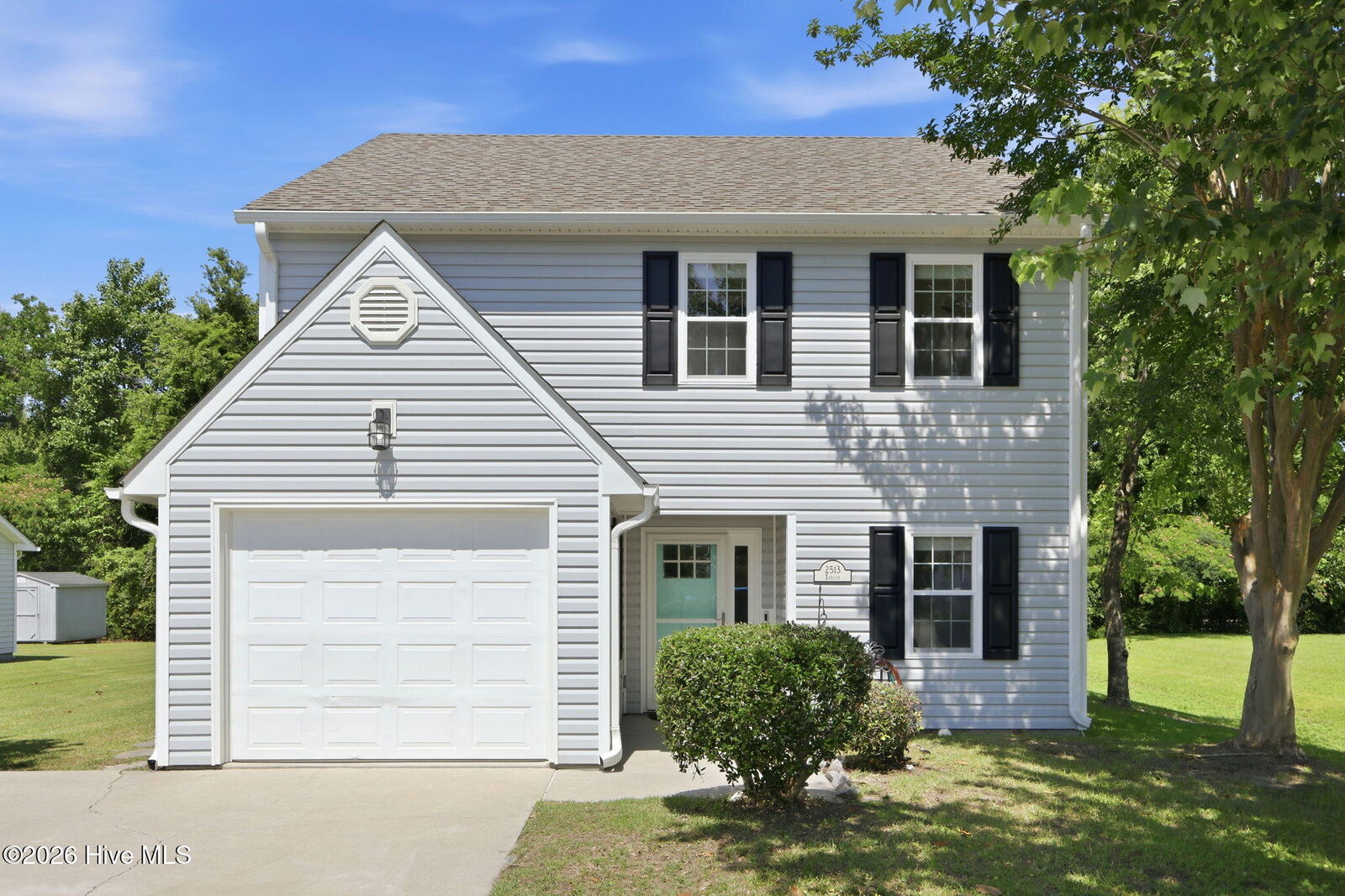 Property Photo:  2513 Emeline Place  NC 28557 