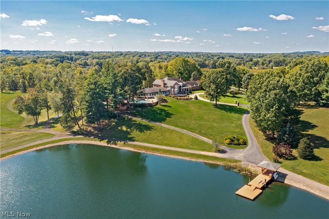 Property Photo: 7575 Benner Road OH 44614