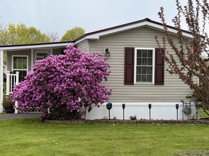 Property Photo:  37 James Circle  VT 05478 