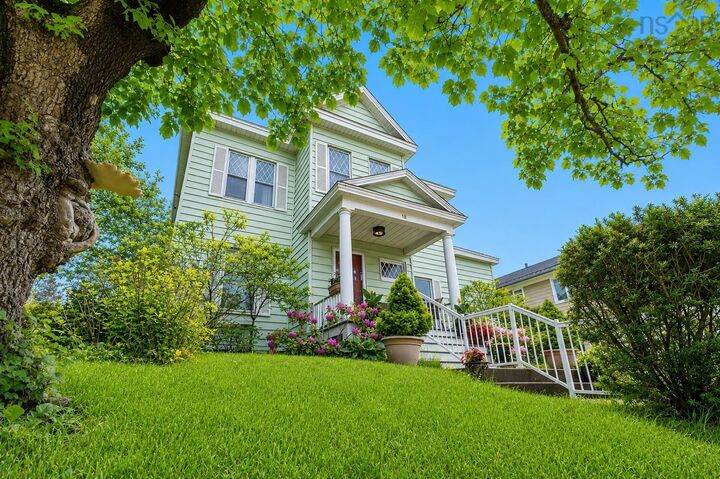 Property Photo:  18 Park Street  NS B1P 4W4 