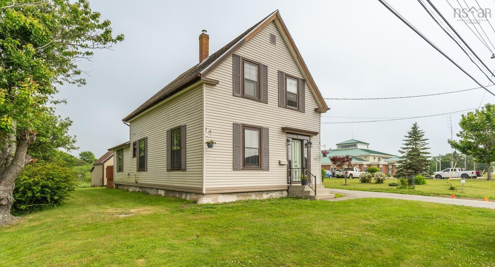 Property Photo: 233 Pleasant Street NS B5A 2K2