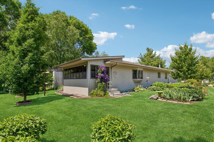 Property Photo:  701 Hackerson Court  MN 55057 