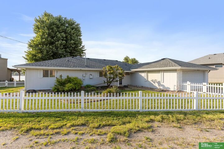 Property Photo:  2702 Annabelle Drive  NE 68123 