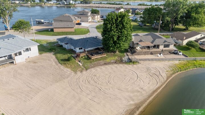 Property Photo:  2702 Annabelle Drive  NE 68123 