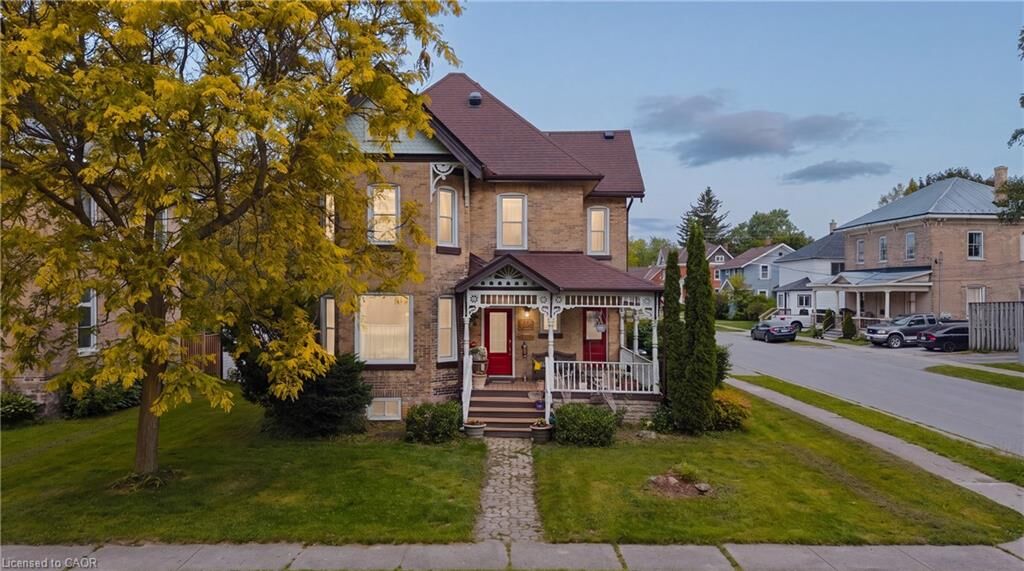 Property Photo: 295 Livingstone Avenue ON N4W 1R1