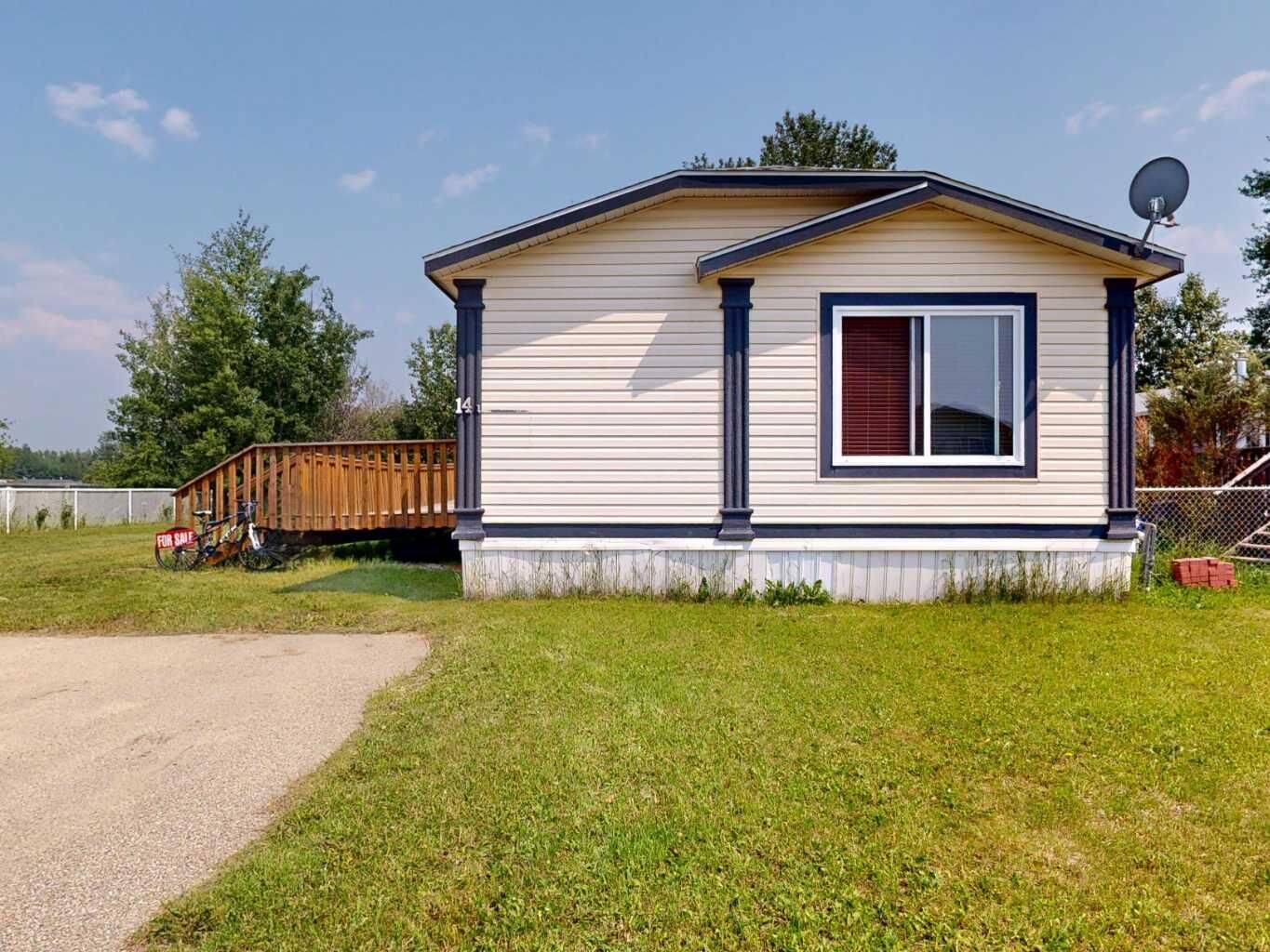 Property Photo:  14A Soper Street  AB T7S 0B5 