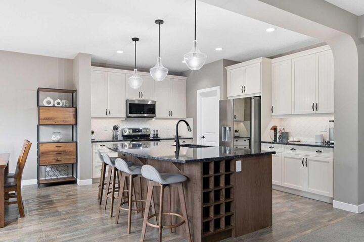 300 Aspenmere Way — photo 1