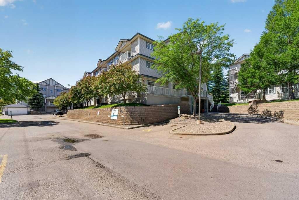 Property Photo: 11 Somervale View SW 106 AB T2Y 4A9
