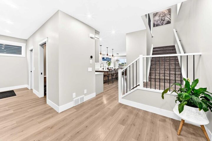 Property Photo:  12 Willow Street  AB T4C 2V3 