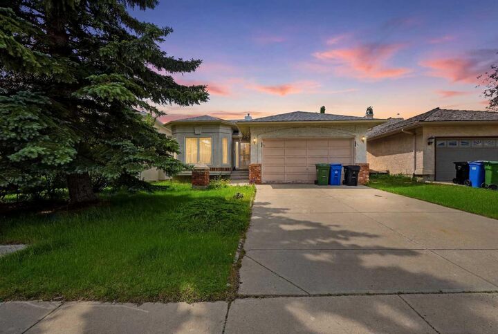 75 Arbour Ridge Way NW — photo 1