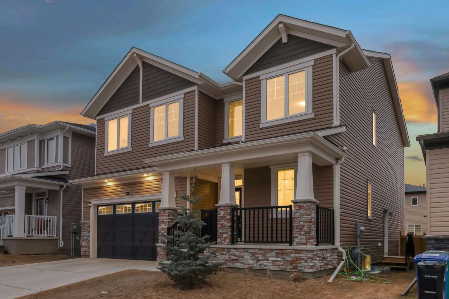 Property Photo: 610 Southwinds Close SW AB T4B 5H5