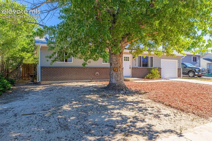 Property Photo:  2214 Sonoma Drive  CO 80910 