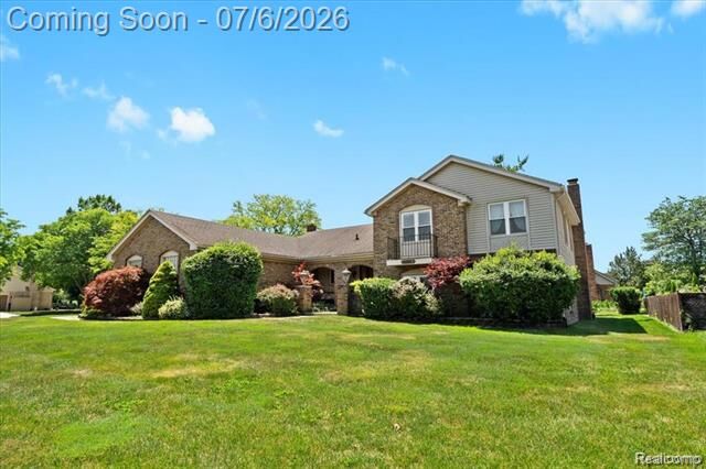 Property Photo:  20213 Whitby Drive  MI 48152 